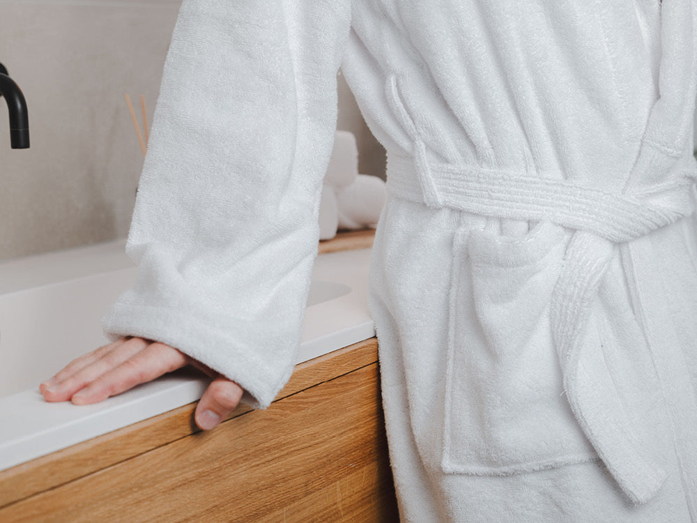 Premium Bademantel mit Schalkragen