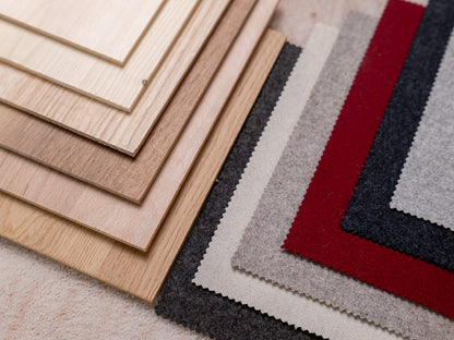 Stoffmuster Massivholz-Betten