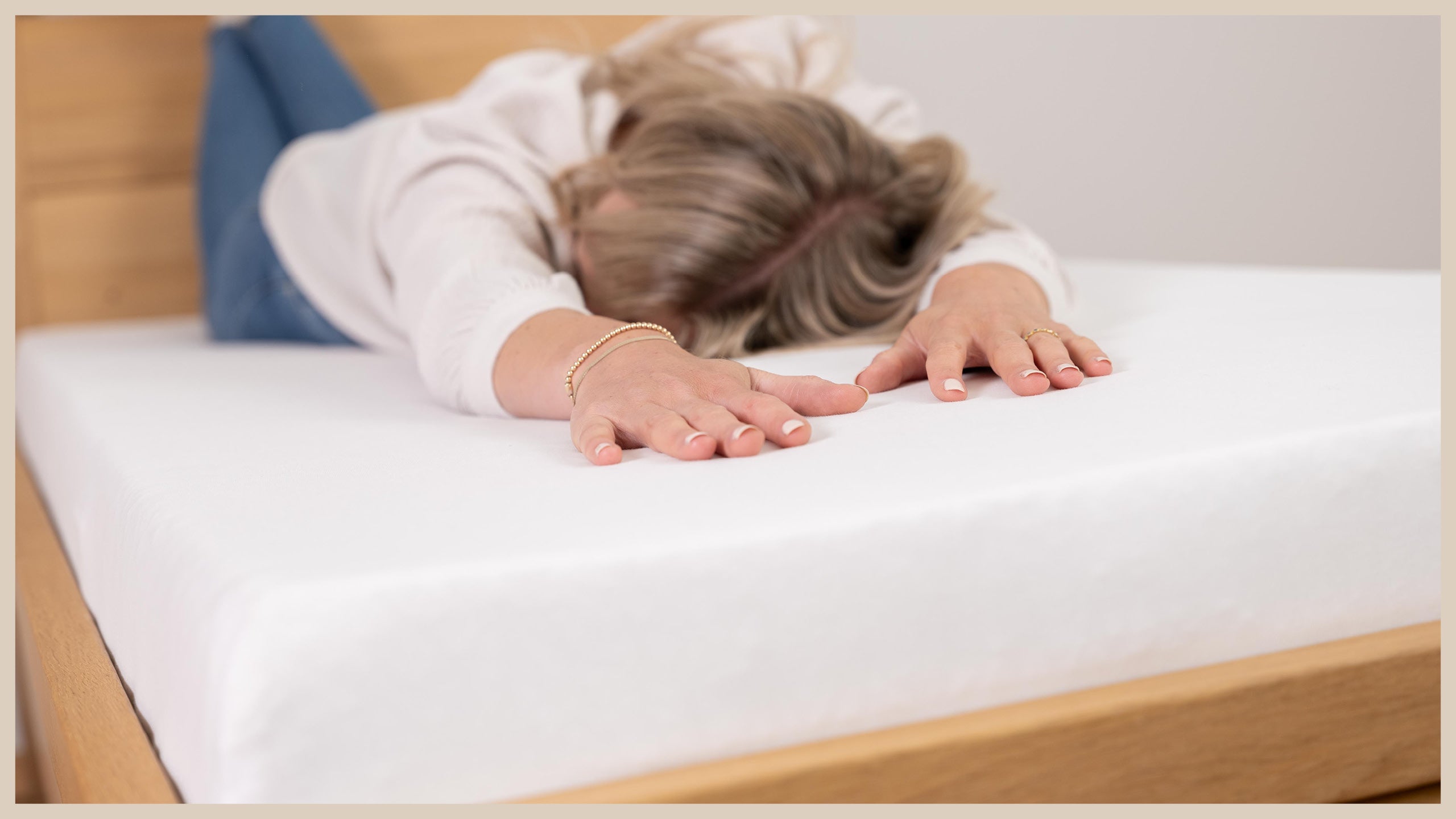 Laden Sie das Video: 