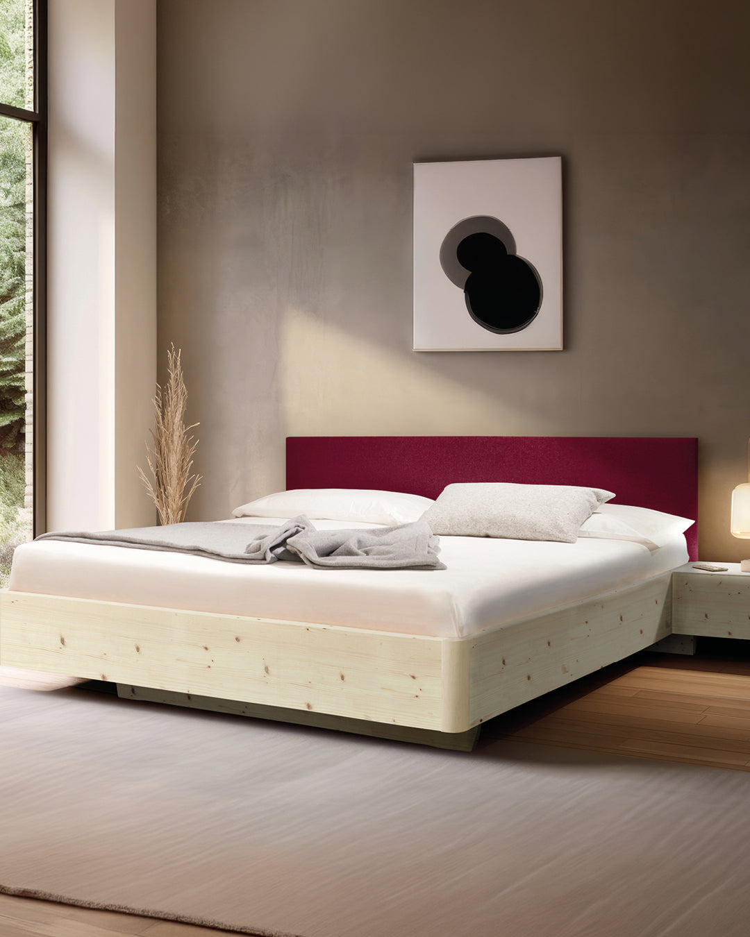 Massivholz-Bett HILJA, gepolstertes Kopfteil in Lodenstoff
