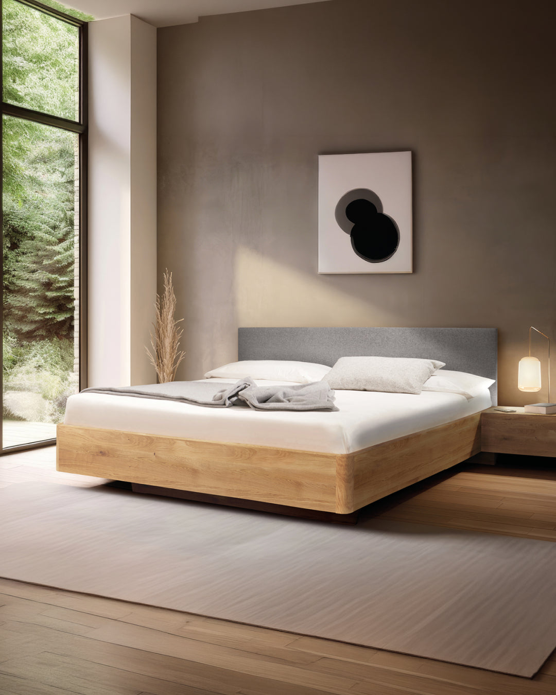 Massivholz-Bett HILJA, gepolstertes Kopfteil in Lodenstoff