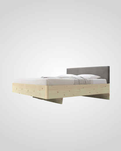 Massivholz-Bett HILJA, gepolstertes Kopfteil in Lodenstoff