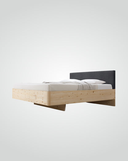 Massivholz-Bett HILJA, gepolstertes Kopfteil in Lodenstoff